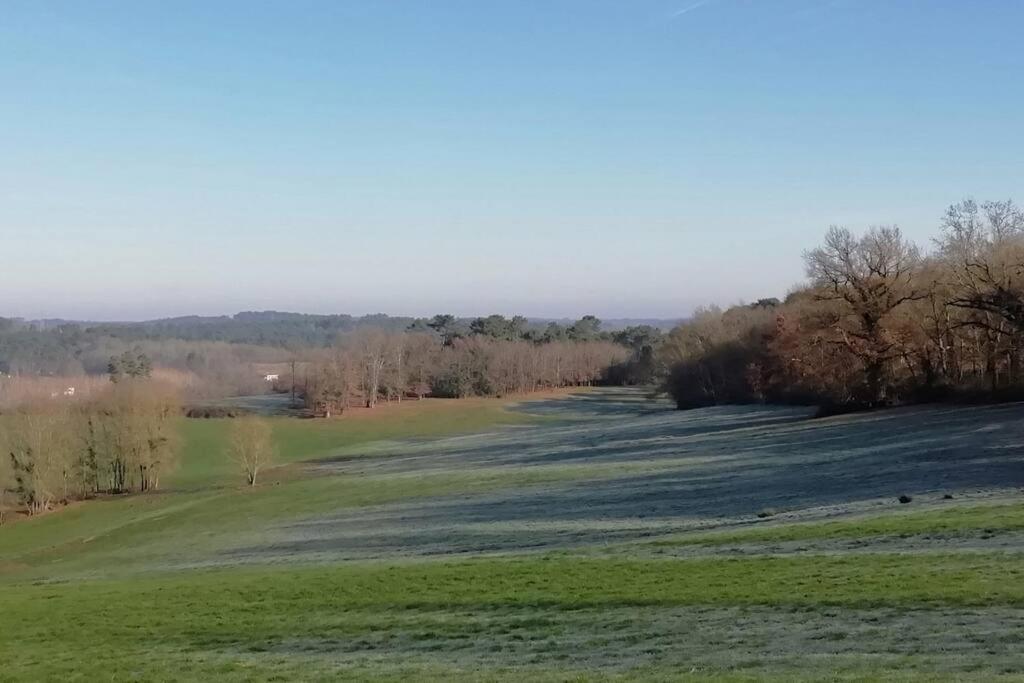 Gite Aux Vieux Bois Lunas (Dordogne) Exterior foto